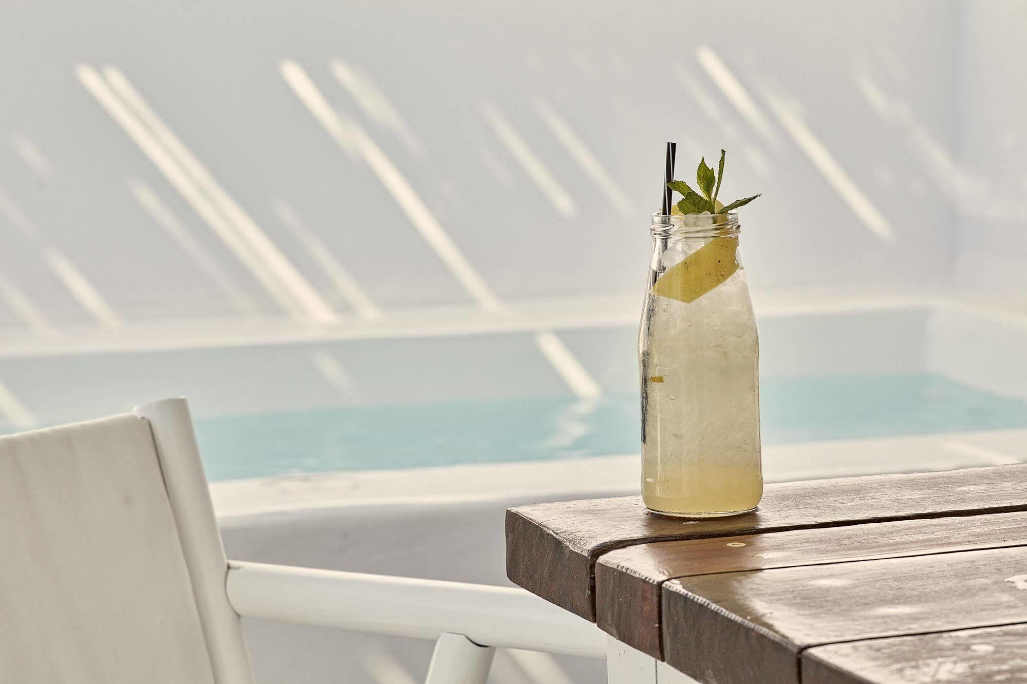 Boho Suites Santorini 佩里沃罗 外观 照片